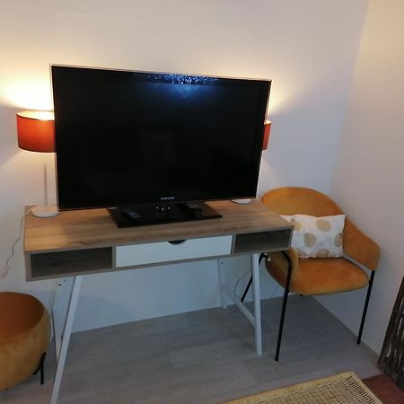 Les Studios Du Domaine D'Eva Libramont-Chevigny Szoba fotó